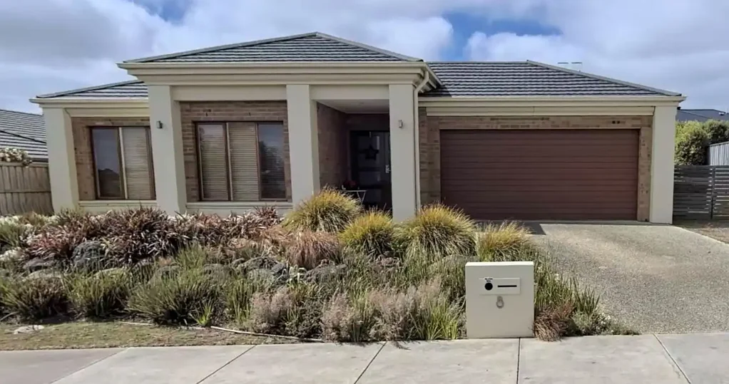 Executive 4 Bedroom home with Study