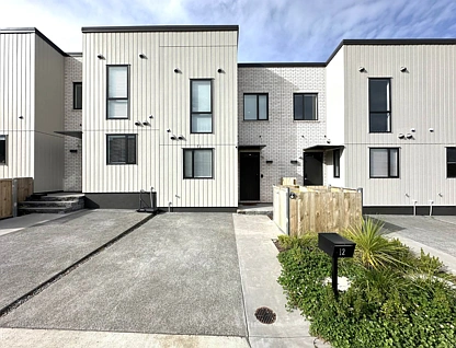 12 Harlow Crescent, Glen Innes, Auckland City, 3 कमरे, 2 बाथरूम, Townhouse