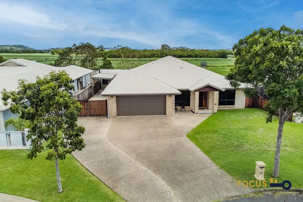 75 Gingham Street, Glenella, QLD 4740