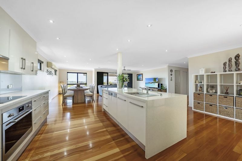 13 SNOWGUM DR, BILAMBIL HEIGHTS NSW 2486, 0部屋, 0バスルーム, House