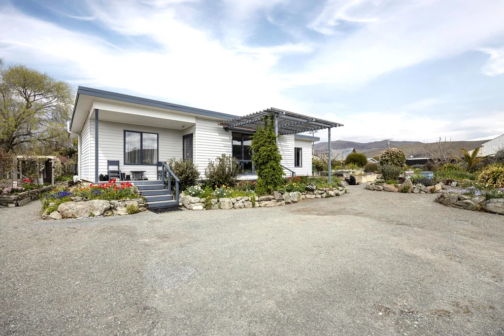 1b Waitaki Drive East, Otematata, Waitaki, Otago