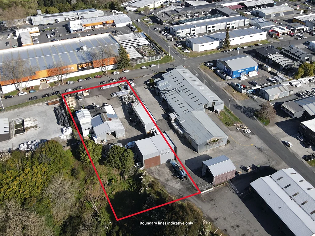Cambridge Versatile Carter's Flat Opportunity