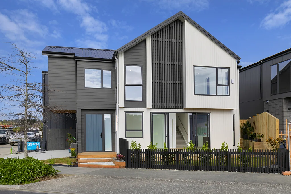 102 Te Oneroa Way, Long Bay, North Shore City, Auckland
