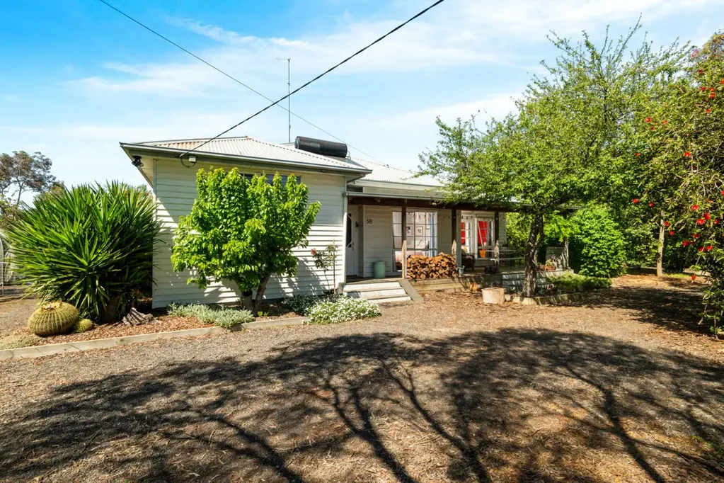Inverleigh 3ਬੈੱਡਰੂਮ Character & Charm In The Heart Of Inverleigh - 2045m2