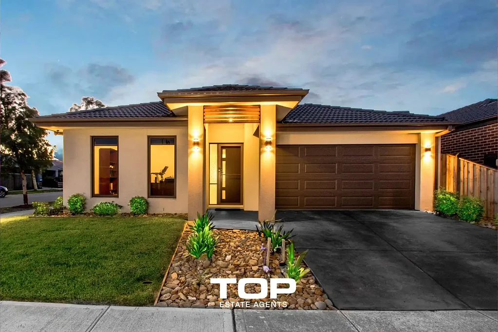 Clyde North 4房  Stunning Boutique Family Home