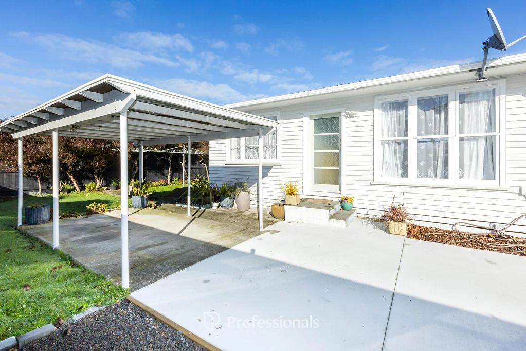 Trentham 2部屋 Modern Open Plan & Easy-Care Living