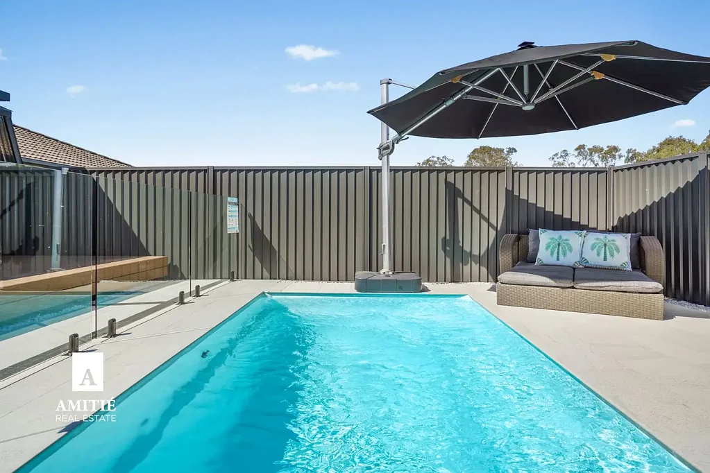 Dakabin 4બેડરૂમ SPARKLING POOL just in time for Summer!