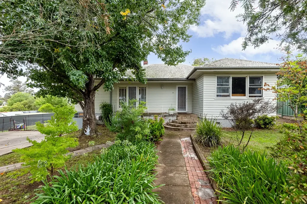 24 Spindler Street, Bega, NSW 2550