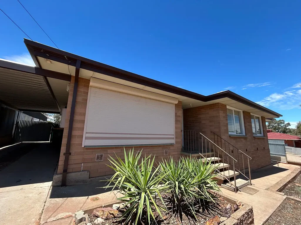 Port Augusta 3ਬੈੱਡਰੂਮ Your Next Home or Investment: Bright and Functional 3-Bedroom Property