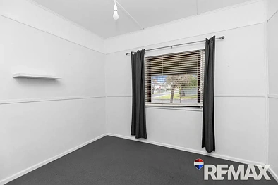 27 Crown Street, Junee, NSW 2663, 2 slaapkamers, 1 badkamers, House