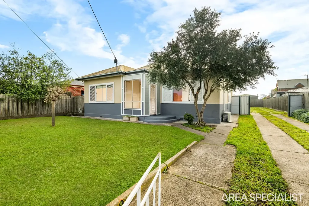 North Geelong 4غرفة نوم Endless Potential on a Generous 817m² Allotment (Development Site)