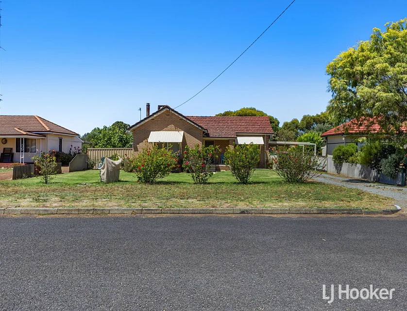 17 Peet Street, Harvey, WA 6220, 3房, 1浴, 独立屋