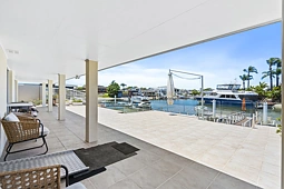 10 Dobell Avenue, Paradise Point
