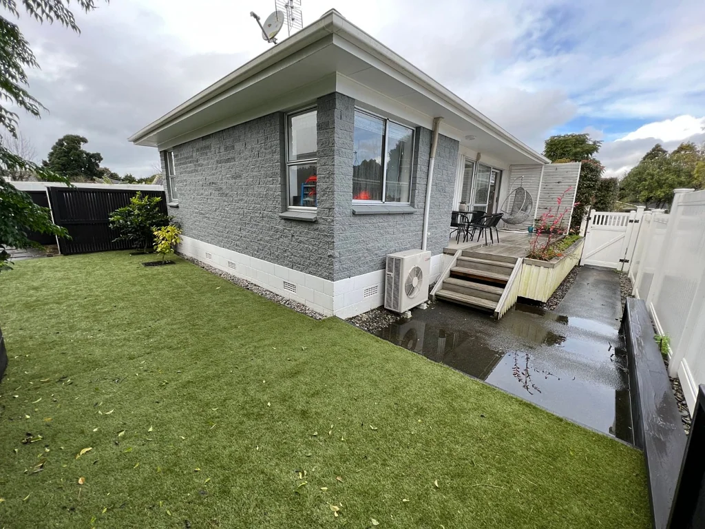 Two Bedroom Beauty in Remuera - Water Included!