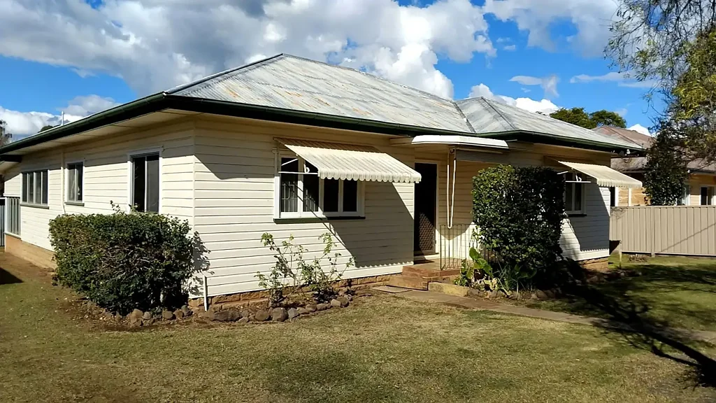 Charming 3 Bedroom Timber Home