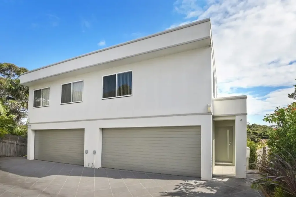 Tranquil Townhouse Close to Beach!