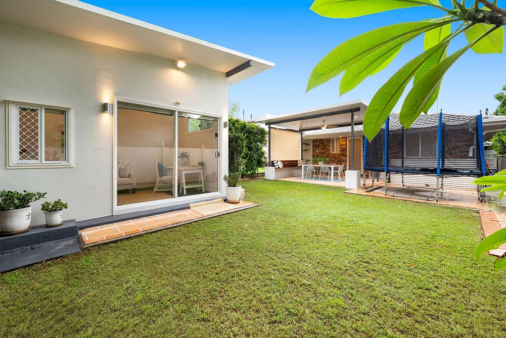Cannon Hill 4 Bedroom UNDER CONTRACT