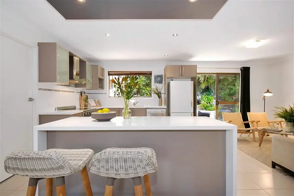 Spacious Family Home in the Heart of The Gap - Water & Unlimited Wi-Fi Included!