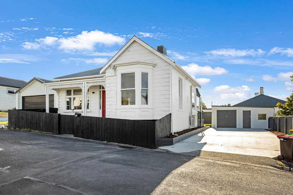 Maryhill 3房  Parking, position and charm