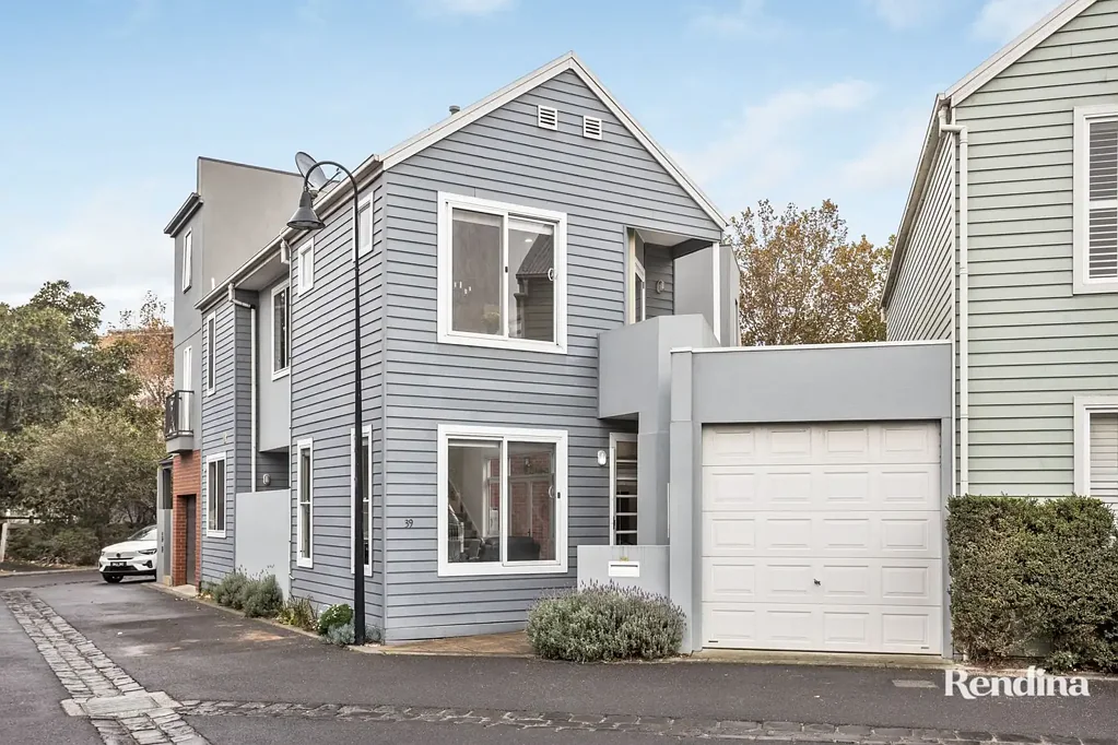 39-41 Merino Mews, Kensington, VIC 3031