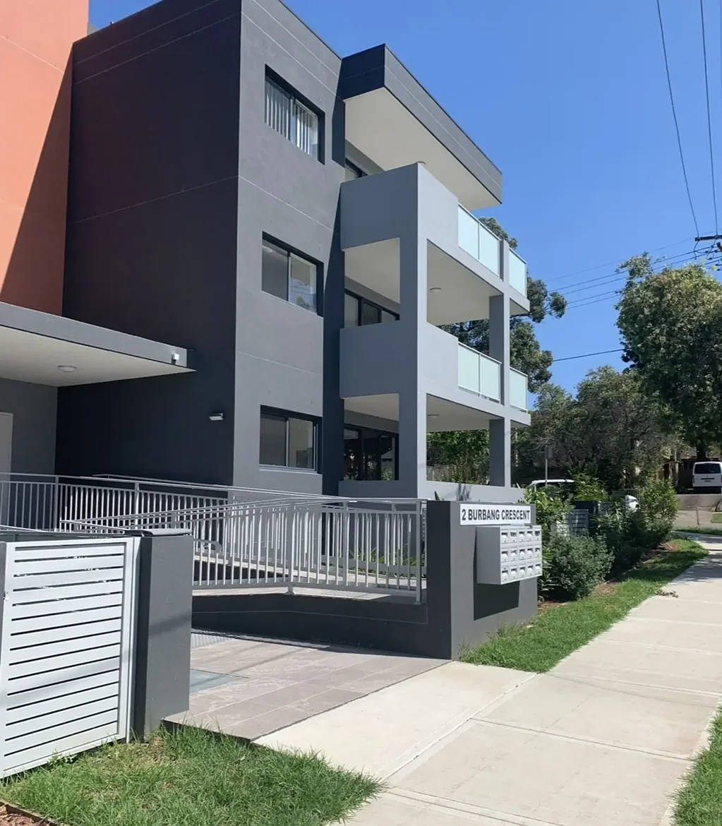 Near new furnished apartment