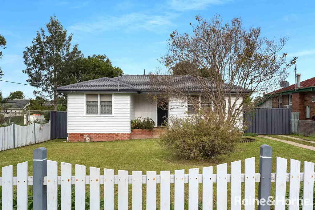 14 Quickmatch Street, Nowra, NSW 2541