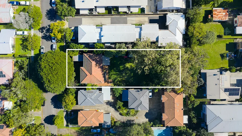Zillmere 3ห้องนอน 1,067m² OF OPPORTUNITY - DEVELOP, INVEST OR MAKE IT YOUR OWN