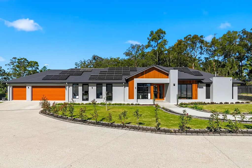 Forestdale 4房 奢华大气家庭生活 Luxury Family Living on a Grand Scale