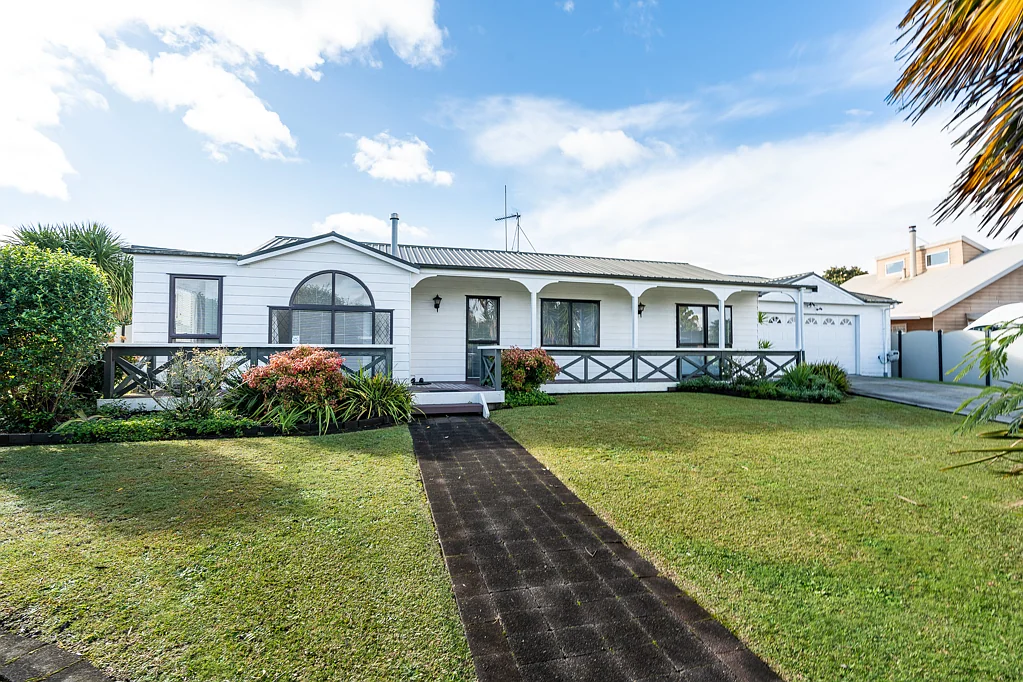 Fairview Downs 3房  Another Home is Waiting