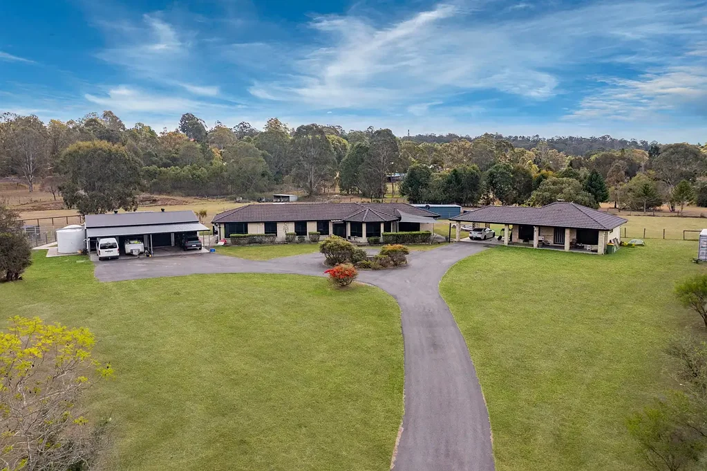 Logan Reserve 4房  COMING SOON TO MARKET!