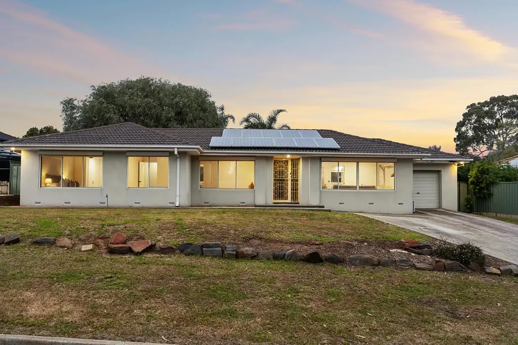 8 York Street, Happy Valley, SA 5159