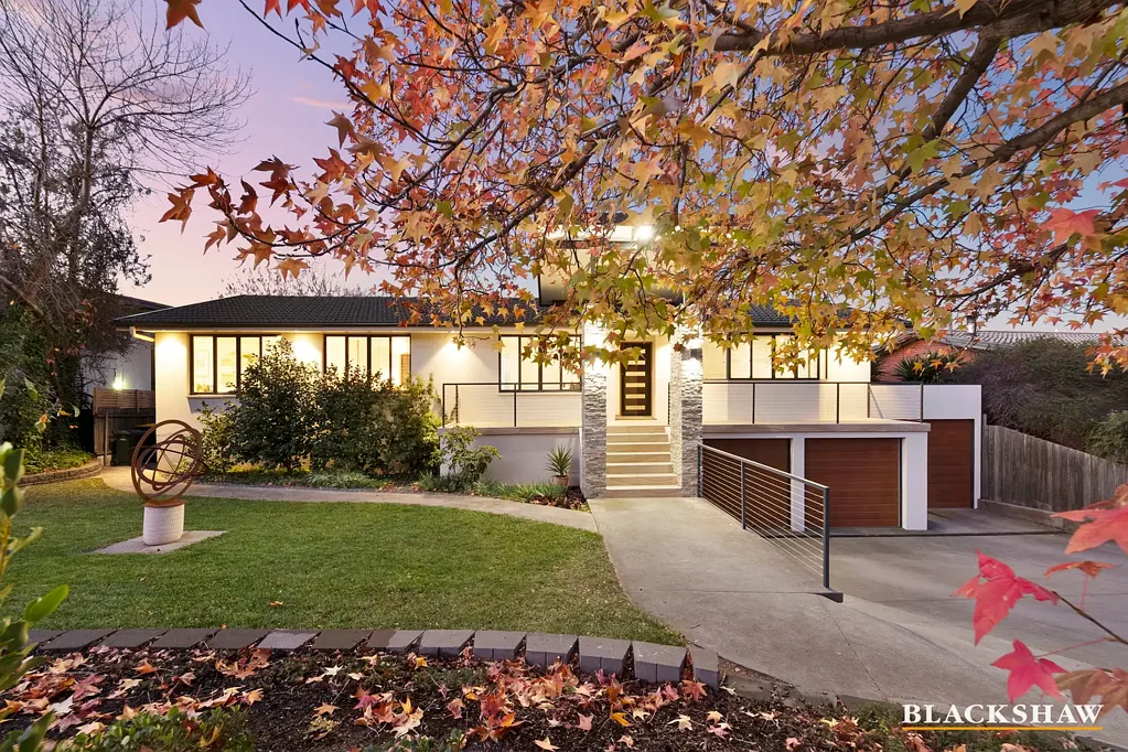 21 McLaren Crescent, Pearce, ACT 2607