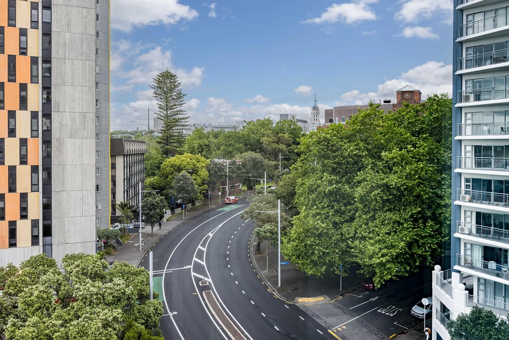 Auckland Central 1房  URGENT - MUST BE SOLD