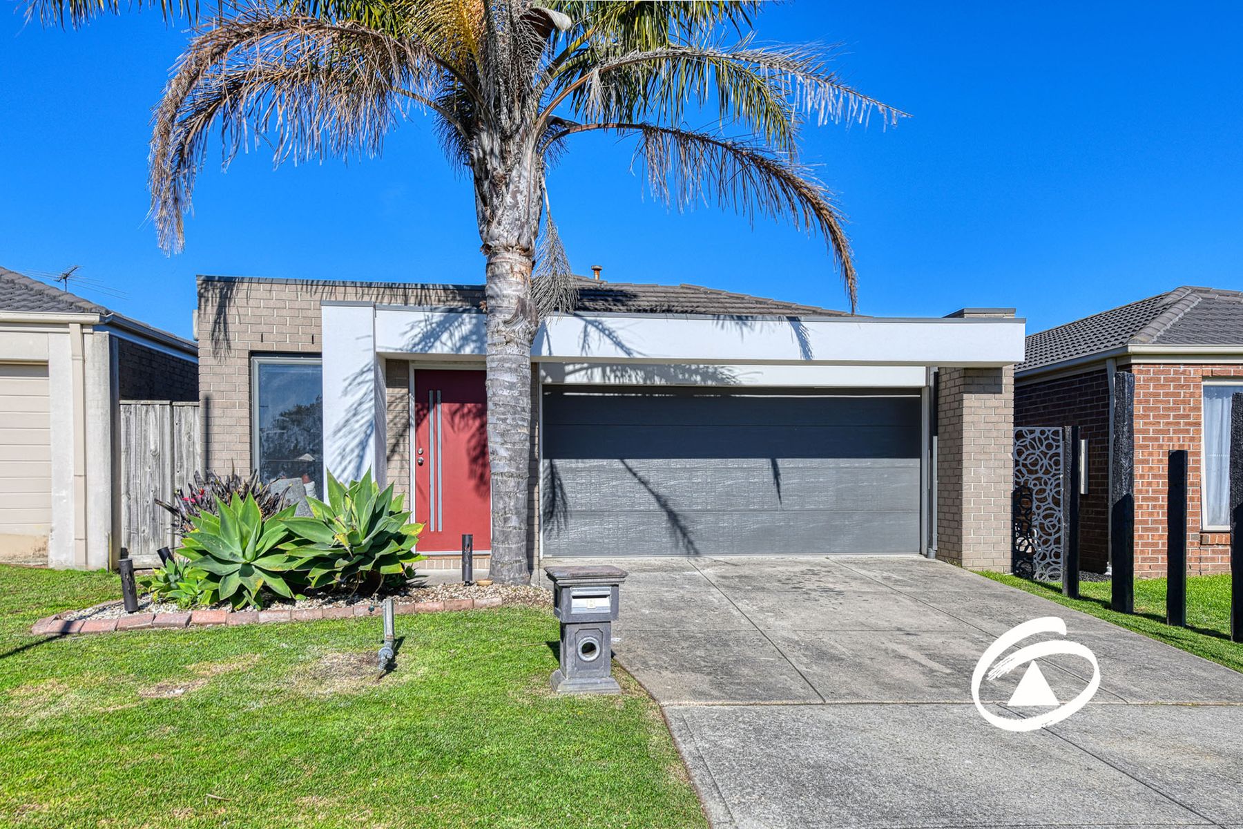 8 CASCADE WAY, PAKENHAM VIC 3810, 0 rūma, 0 rūma horoi, House