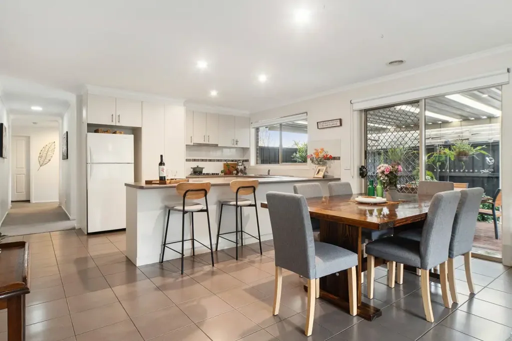Skye 4房 Skye Valley Park 对面宽敞的家庭住宅 Spacious Family Living Opposite Skye Valley Park