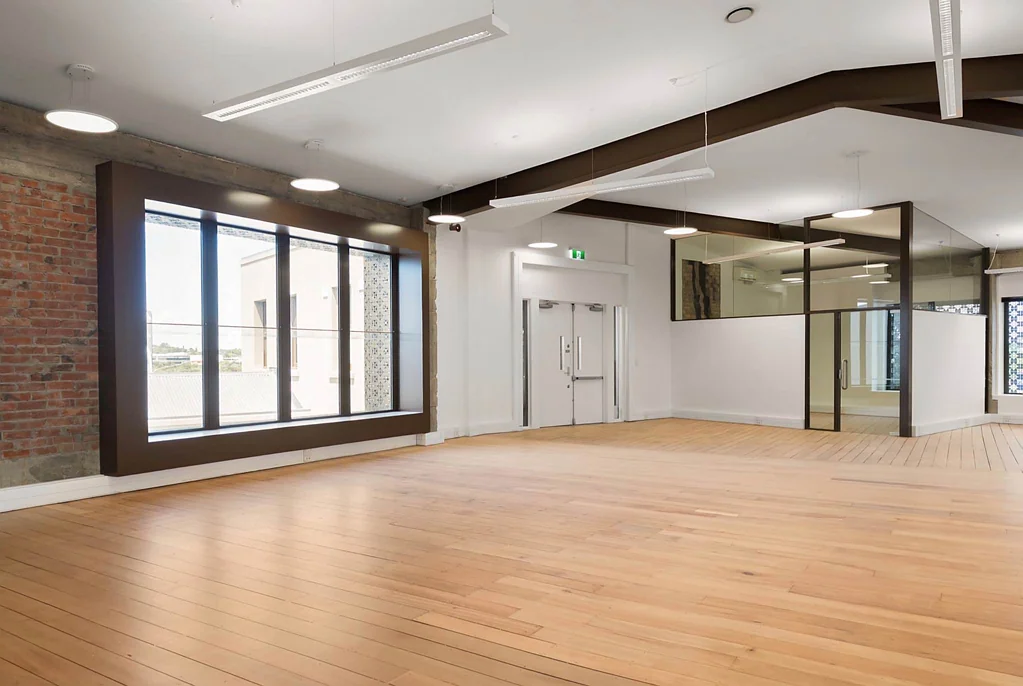 Grey Lynn CHARACTER OFFICE WITH 10 CAR PARKS