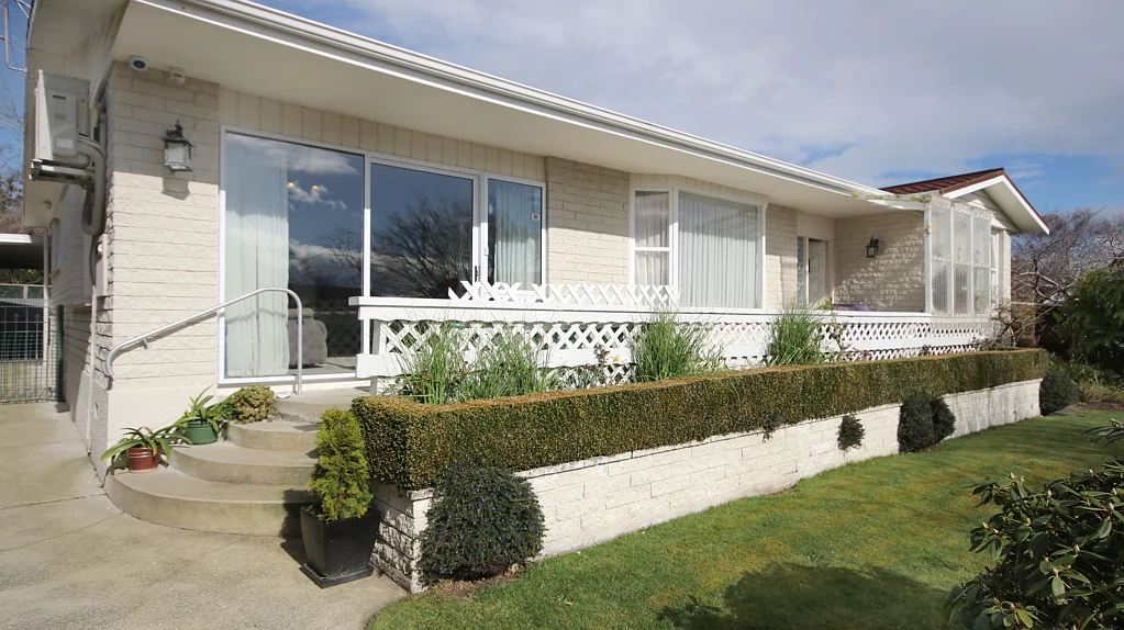 Gladstone 3房  Gladstone gem – spacious and sunny living awaits!
