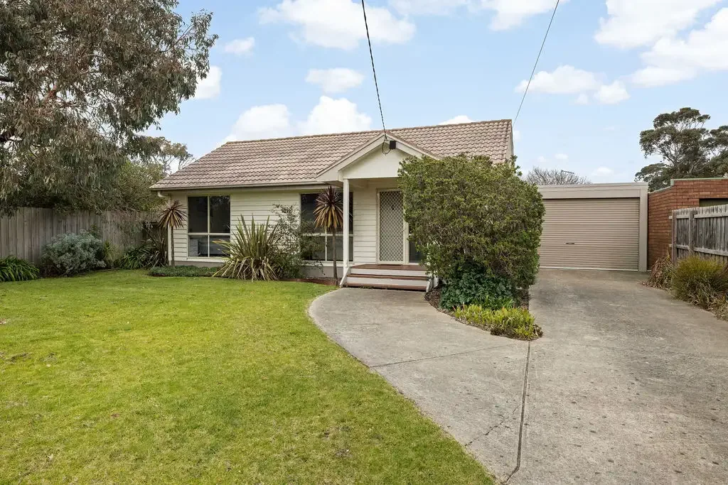 Fully Furnished - Short Term Lease