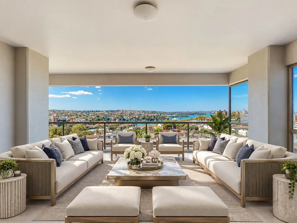 Stunning Four Bedroom Residence With Panoramic Harbour Views