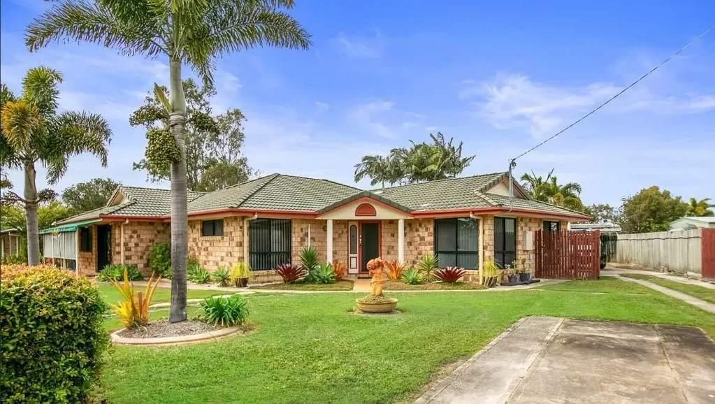 34 Marco Polo Dr, Cooloola Cove, QLD 4580