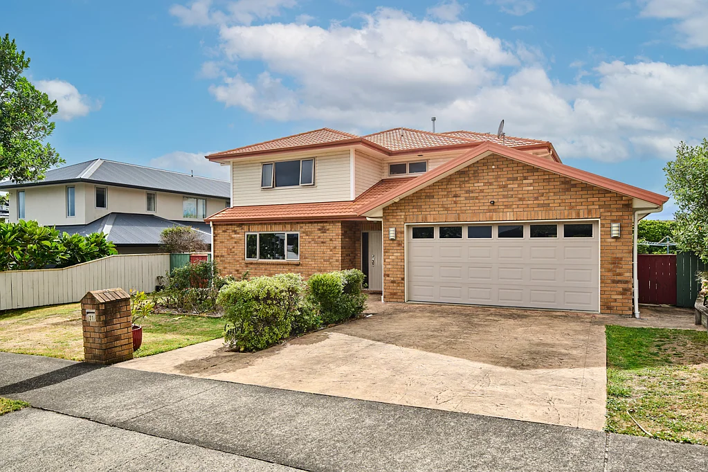 31 Sumner Terrace, Aotea, Porirua City, Wellington