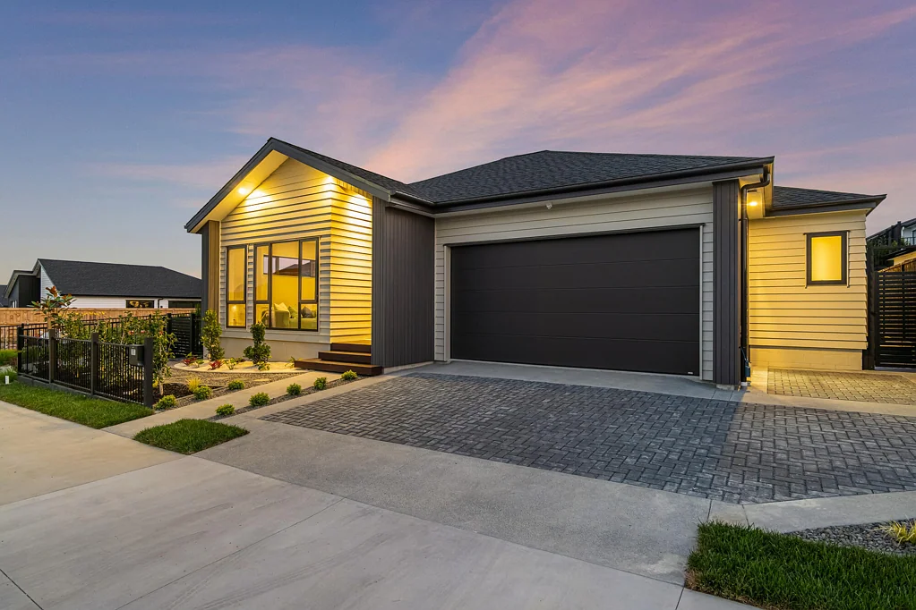 17 Tukutata Crescent, Milldale, Rodney, Auckland