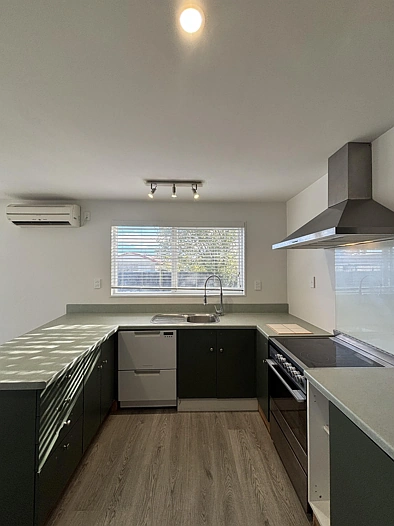 12 Taranui Place
