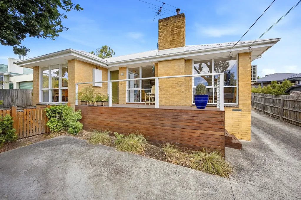 27 Bellara Drive, Mooroolbark, VIC 3138