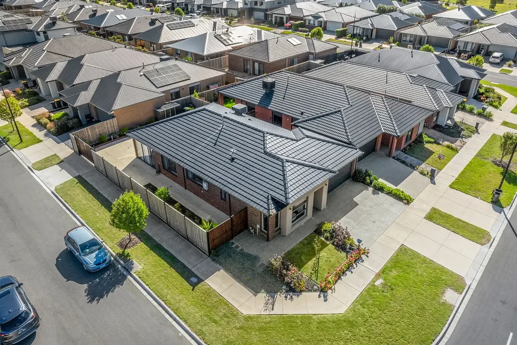 29-33 McArthur Crescent, Armstrong Creek, VIC 3217