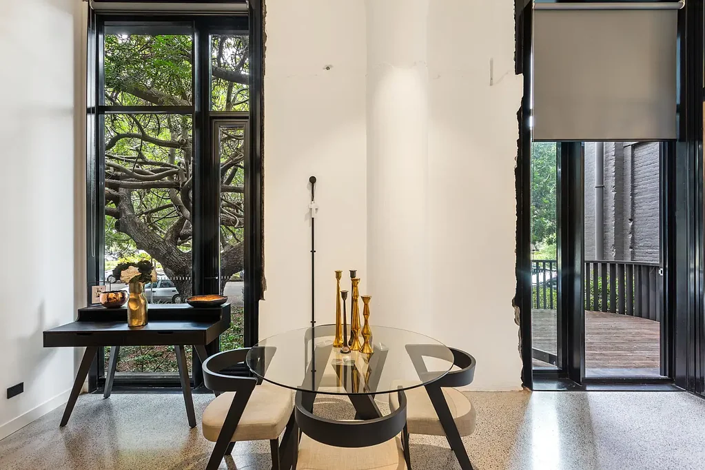 Rosebery 2ห้องนอน Fascinating apartment in 'The Burcham' facing the park