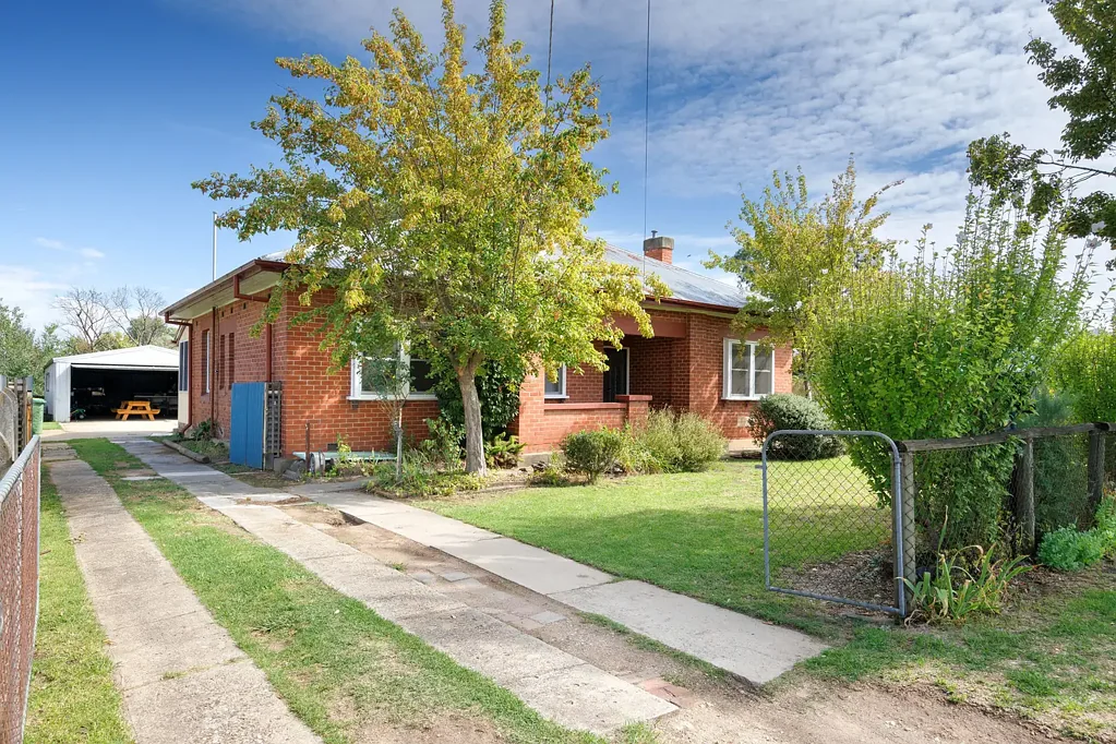Wodonga 4 Bedroom WODONGA - Character, Space & Outstanding Potential