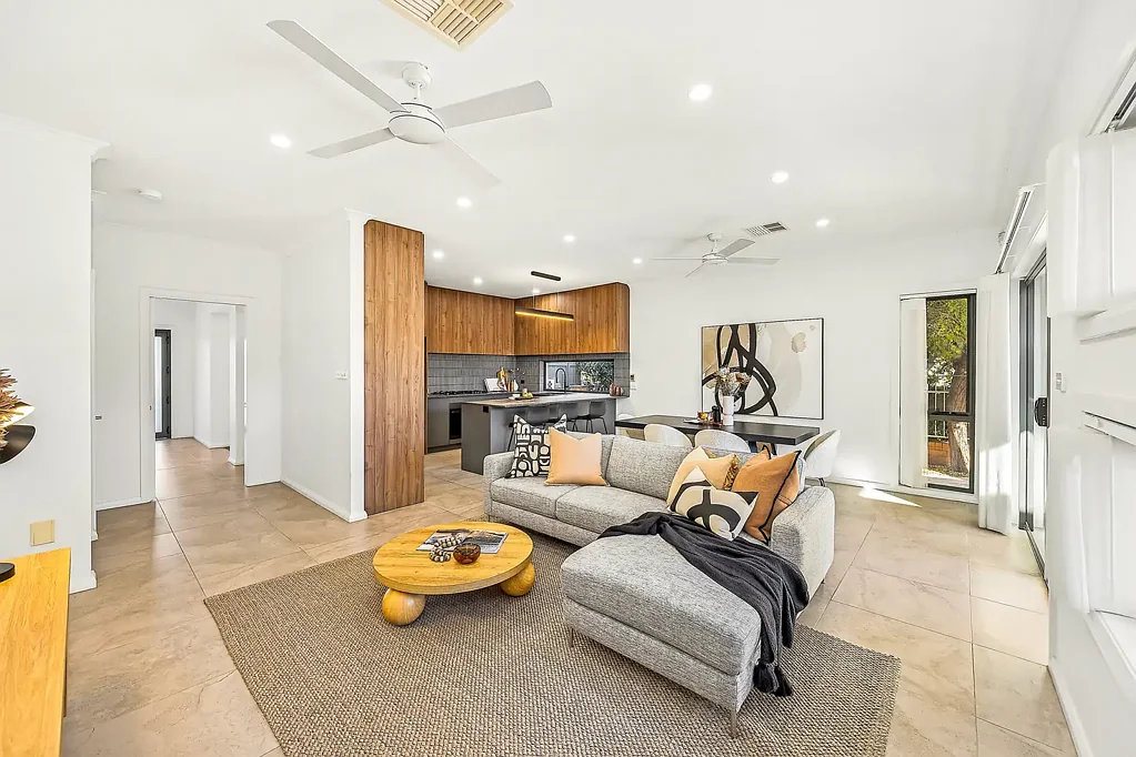 Franklin 5房  Premium Renovation, Grand Living Zones, Exceptional Functionality