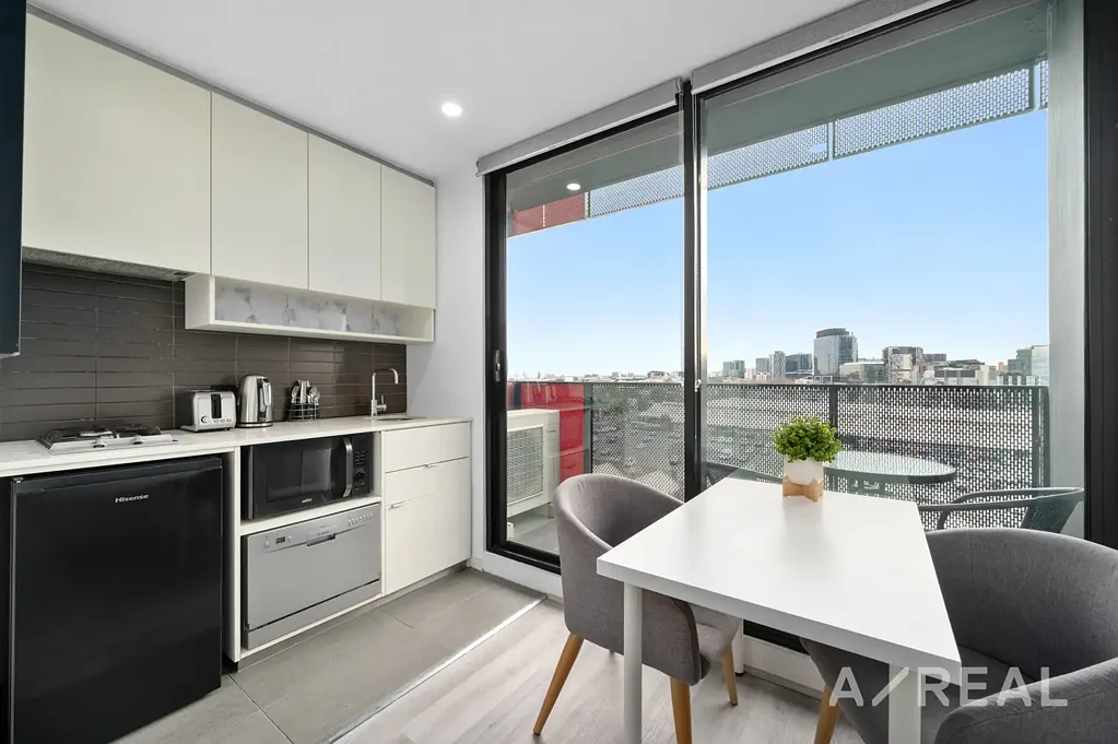Stylish Furnished Studio – The Ultimate City Lifestyle Awaits