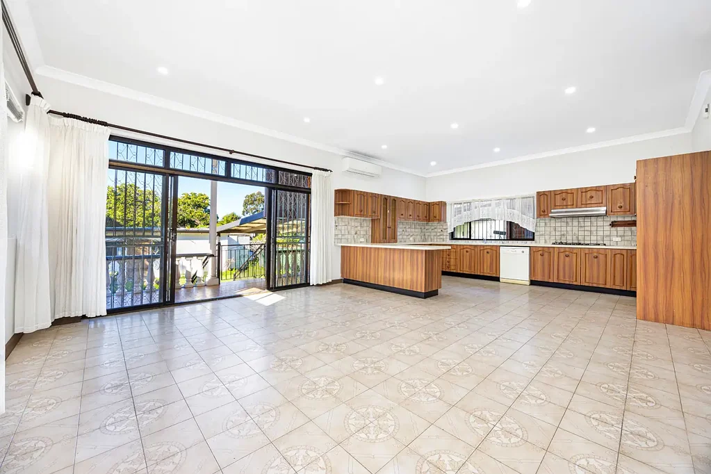 Spacious Bondi Home with Large Entertainer's Kitchen & Backyard Office Space